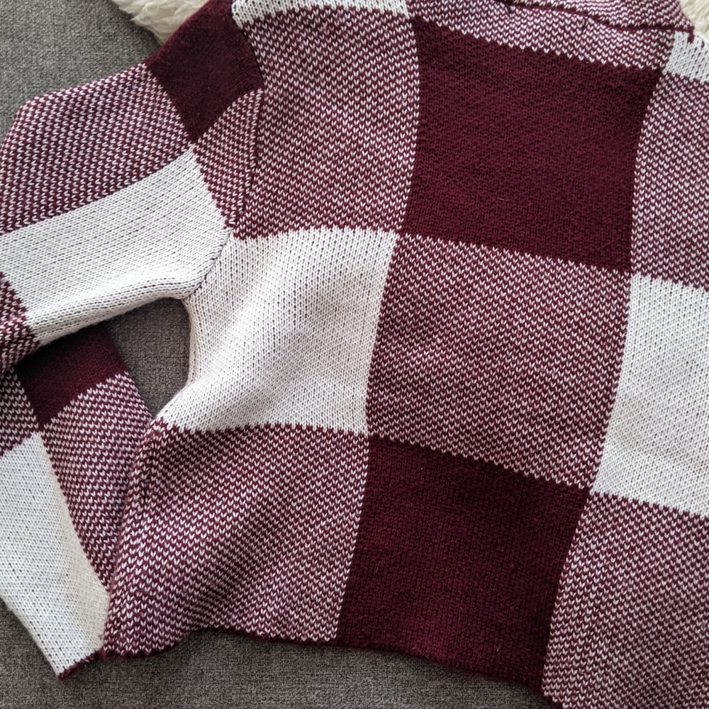 Shein Sweater - Picture 3 of 3